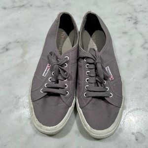 Superga Womens 9.5 Cotu Classic Sneaker Gray